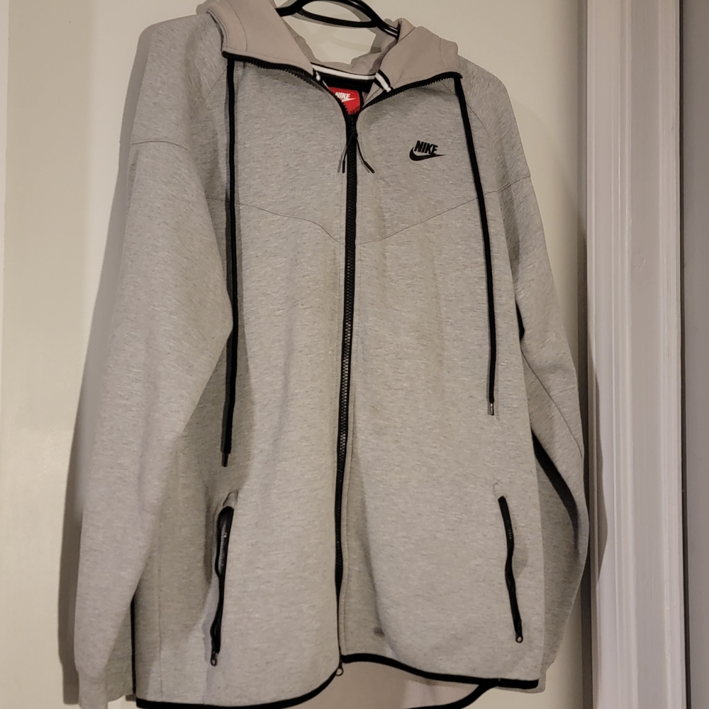 Nike Gray Windbreaker Jacket